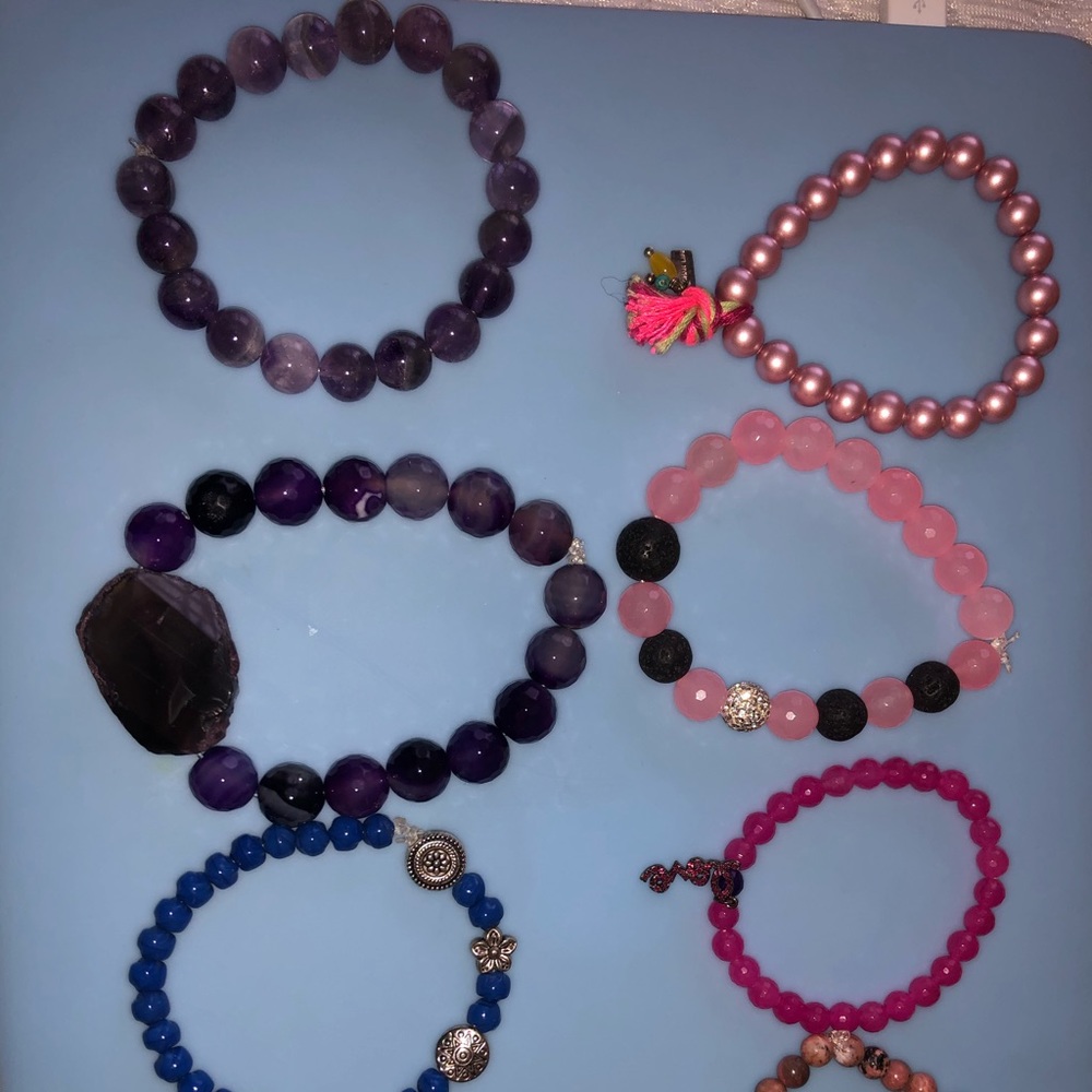 Bracelets - Picture 5 of 8